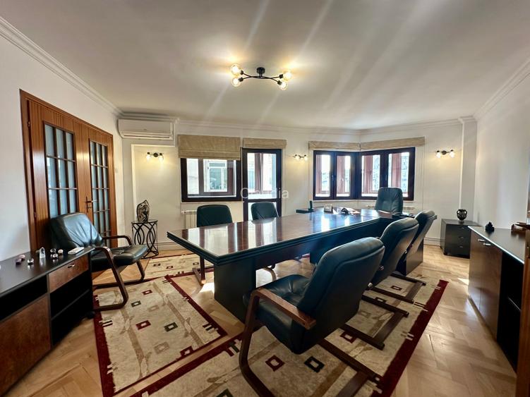 Închiriere apartament 3 camere Bulevardul Decebal