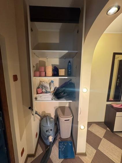 Mobilat. Apartament 2 camere conf.1 decomandat, Dorobantilor, etaj 3/4 - 12