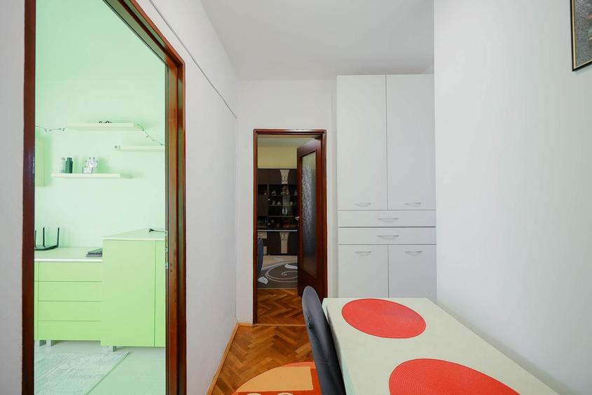 Inchiriez apartament 2 camere - 3