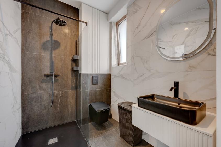 13 SEPTEMBRIE-URANUS, 3 CAMERE 140 MP, ETAJ 7, PANORAMA! - 13