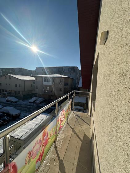 Casa individuala 7 camere cu 3 bai langa metrou - 24