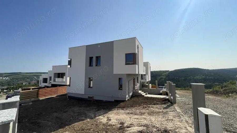 Casa de vanzare 150mp Vivo Floresti zona str Razoare - 2