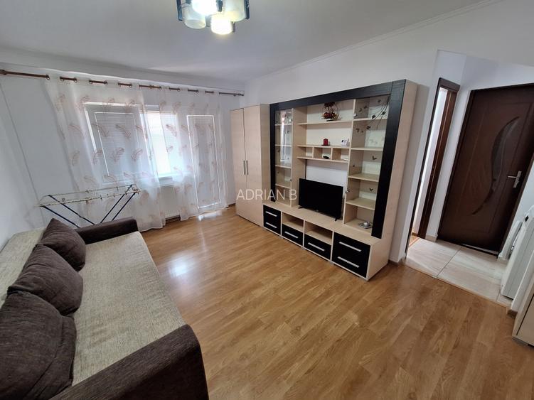 300 euro!!! AP.cu 2 camere cu centrala proprie Zona Girocului 300 euro!!! AP.cu 2 camere cu centrala proprie Zona Girocului