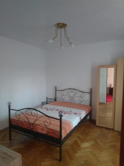 Apartament 2 camere mobilat si utilat complet, centrala termica , termopan, situ - 4