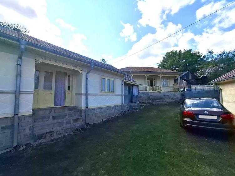 De vânzare   Casă în Soveja, Munții Vrancei - 2