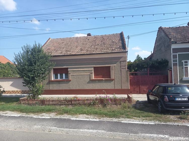 Casa de vanzare in centrul localita?ii Tamaseu (jude?ul Bihor), aproape de Oradea! - 3