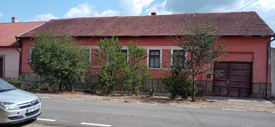 Casa de vanzare in Bozovici - 10