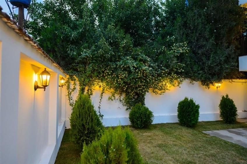 Vilă turistică  P+ 2 , funcțională, complet utilată – Mamaia - 10