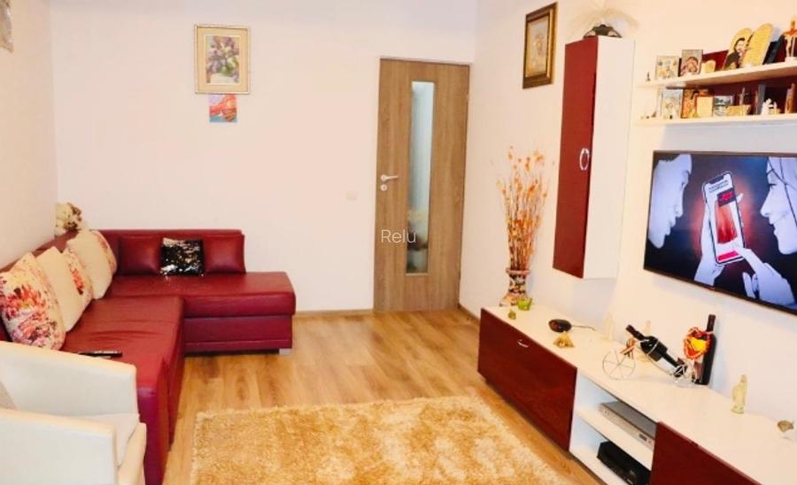 Soseaua Giurgiului,bl 2017,et 1/3,decomandat,Amenajat,Loc parcare,Mobilat