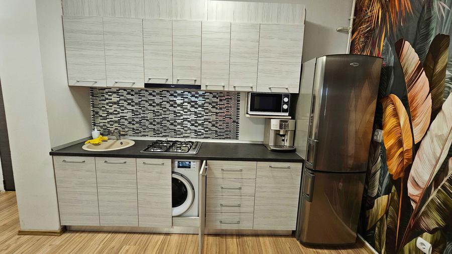 inchiriez apartament Mamaia central..moonlight residence,view mare - 2