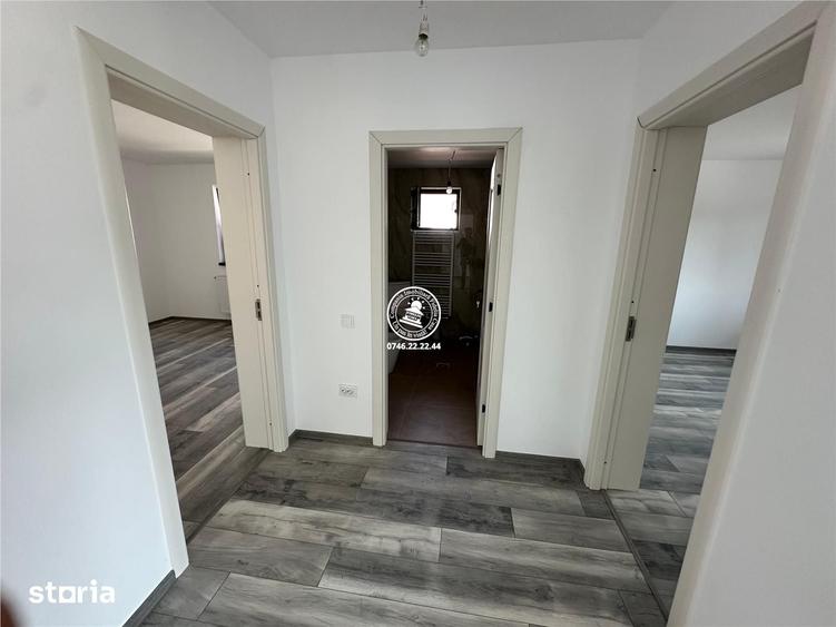 Casă cu 3 camere cu Teren 620 Mp în Grajduri