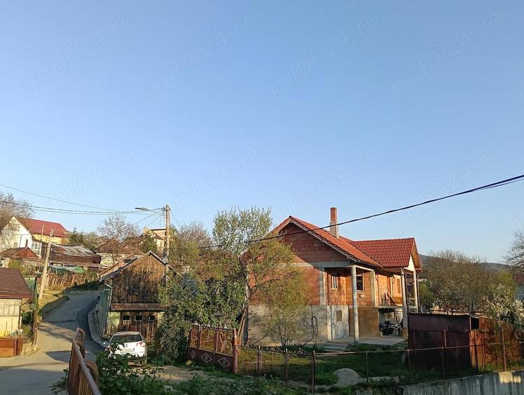 Casa de vanzare aproape de centru - 4