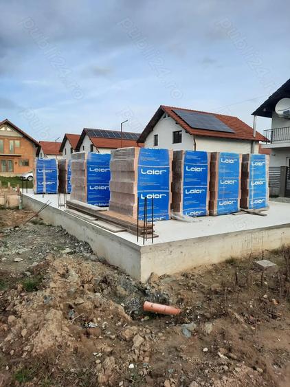 parcela de teren cu fundatie - 1