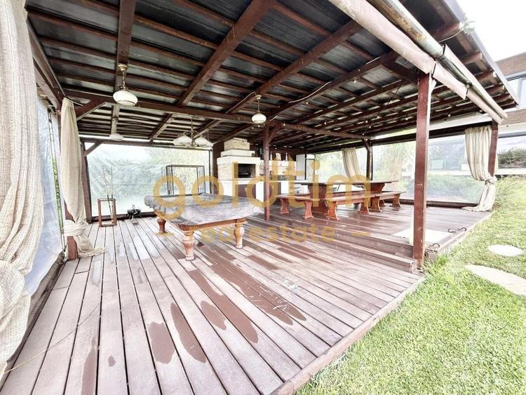 VILA SUPERBA/MOBILATA/UTILATA/PISCINA/CURTE 3000 MP/IESIRE LA LAC - 36