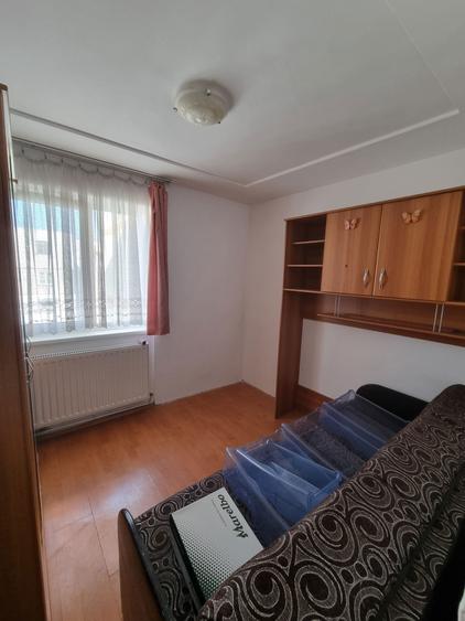 Vand apartament 2 camere - 4