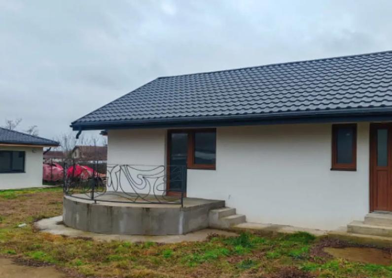 Casa noua 2025, semifinisata in zona lini?tita - Tau - 2