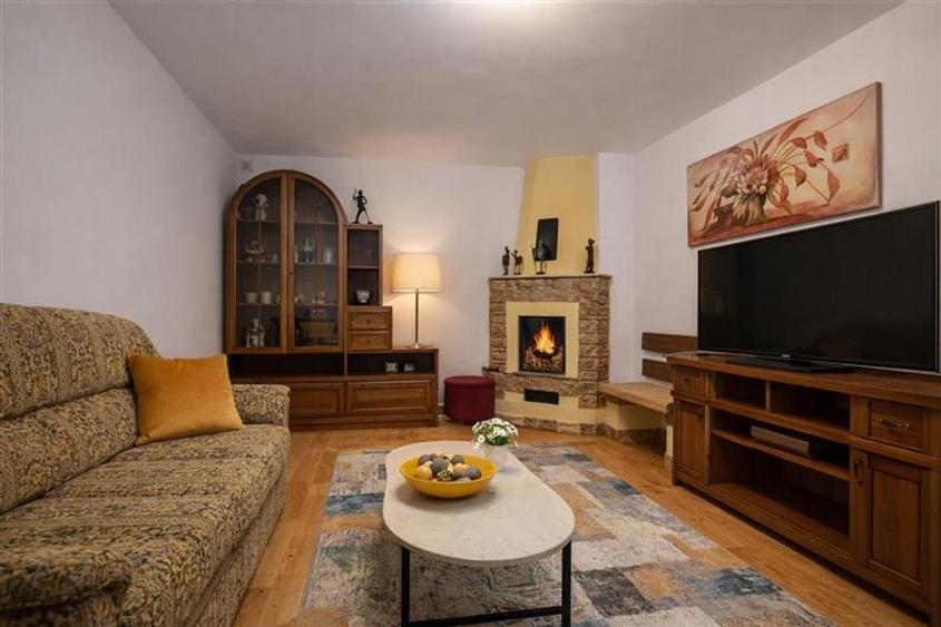 Vila cu 5 camere si garaj propriu, Centrul Istoric/ Drumul Poienii, Brasov - 9