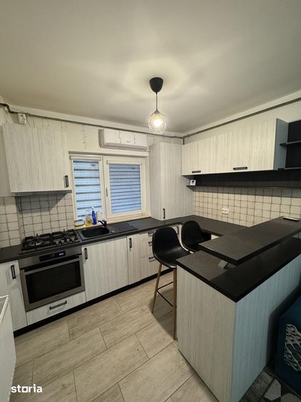 Apartament cu 2 camere în Apărătorii Patriei