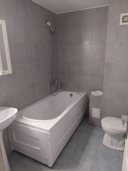 Garsonieră decomandată în Dosu Bricii