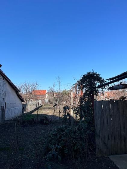 Casă de vânzare- 3 camere, teren total 796mp, front stradal 16,7m- Zona Grădiște - 10