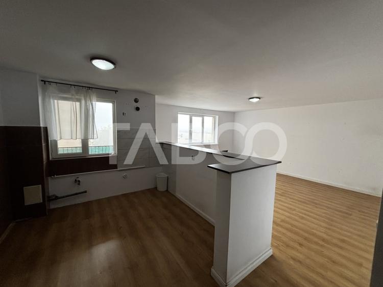 Apartament la prima afisare 82 mp 3 camere doua balcoane Zona Rahovei - 4