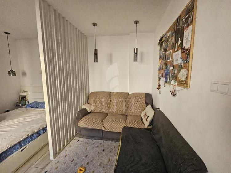 Apartament o camera în zona STRAZII HOREA - 5