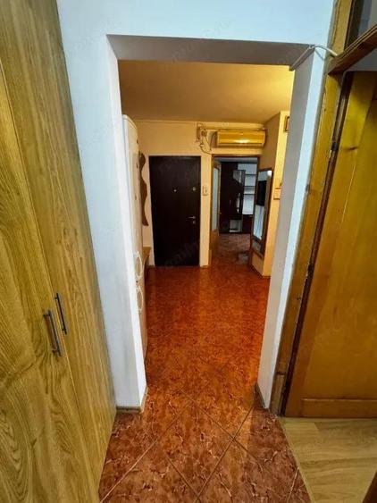 Ap 2 camere conf 1 dec, etaj 2/4, Malu Rosu - 17