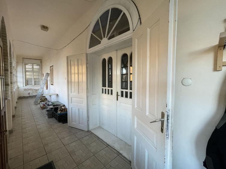 De vanzare proprietate in Belint, jud. Timis – 2 case si teren 7.805 mp - 7