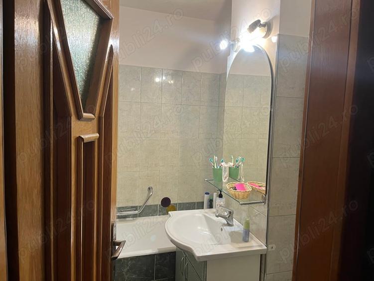 De vanzare ap 3 camere pe Str ?tefan cel Mare - 2