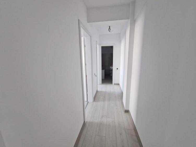 3 camere, finisat etaj 2, parcare subterana, str Traian Vuia - 14