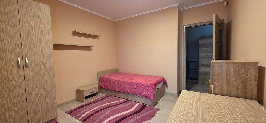 Inchiriem aparatament 3 camere mobilat lux,ARED,str Tudor Vladimirescu,Oradea - 5