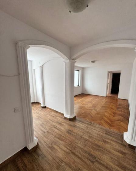 Apartament 2 camere, 55 mp , zona centrala etaj 2 - 5