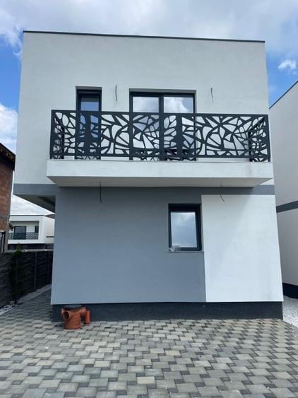 Duplex despartit prin camera tehnica - 16