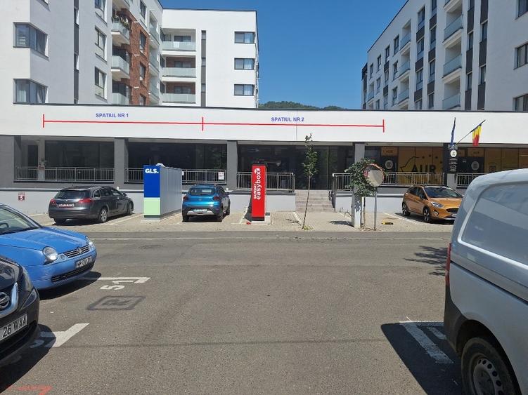 Inchiriez doua spatii comerciale , alaturate , de 173mp utili , fiecare - 1