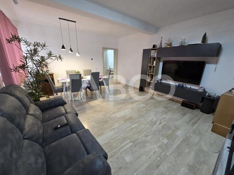 Casa individuala de vanzare teren 852 mp 5 camere 2 bai Selimbar Sibiu - 12