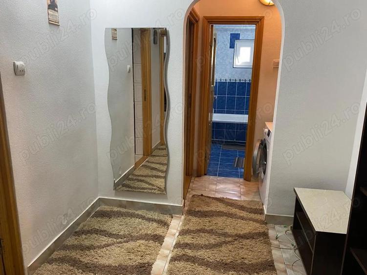 Inchiriez apartament 2 camere Nicolina - 1