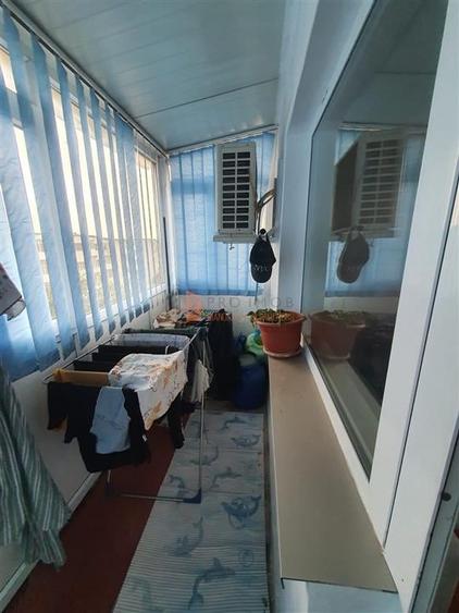 Apartament 2 camere conf 1 semidecomandat zona Brosteni - 5