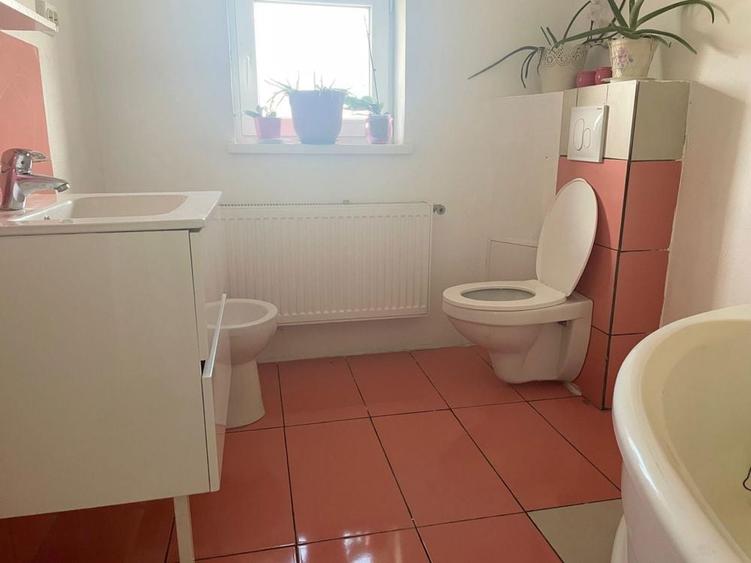 Inchiriez casa Proprietar 5 camere, zona linistita curte, super ocazie - 5