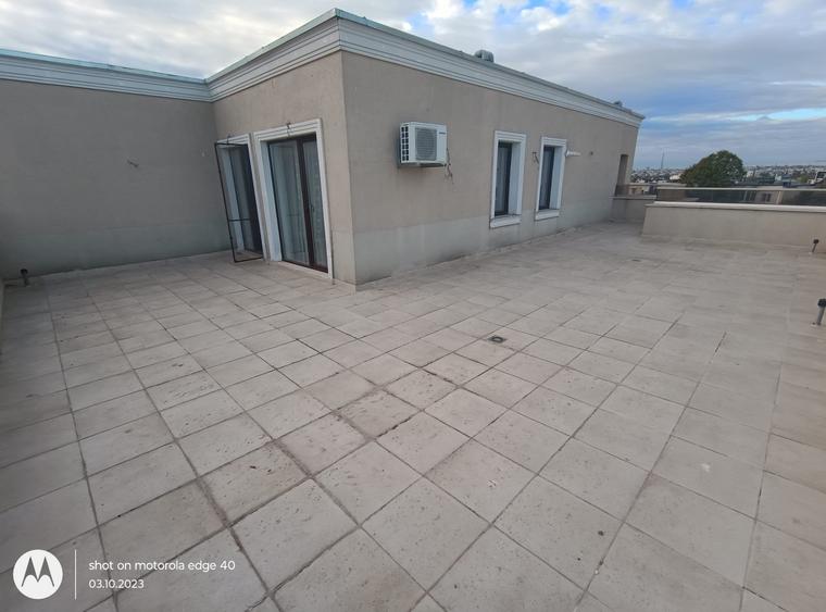 Inchiriez Penthouse 3 camere vedere frontala la mare Faleza Nord - 9