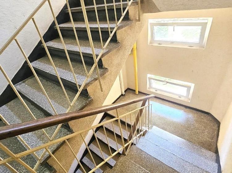 Piata Resita Aleea Slatioara 38mp Et.3 Liber Renovat Contorizat Intabulat - 14