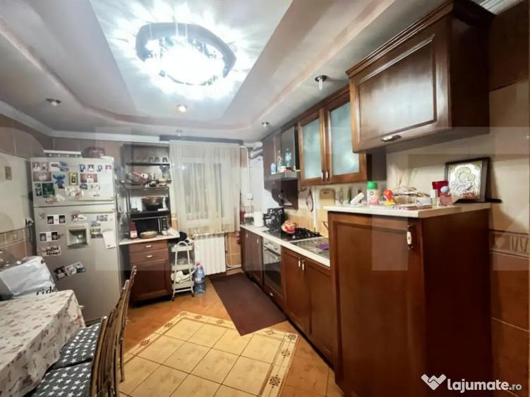 CHIRIE APARTAMENT 4 CAMERE ZONA PRIMAVERII, BOTO?ANI ( - 4