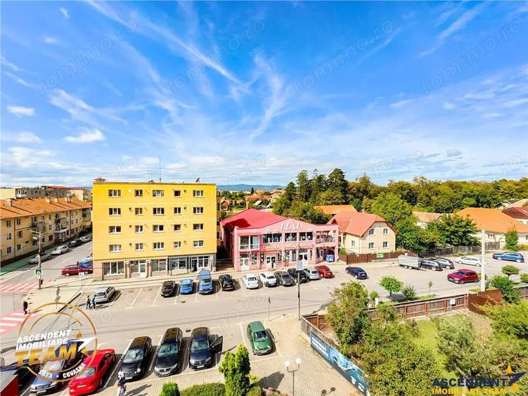 3D!Decomandat,3camere,Targu Secuiesc, Garii,renovat,balcon,areal apreciabil - 5