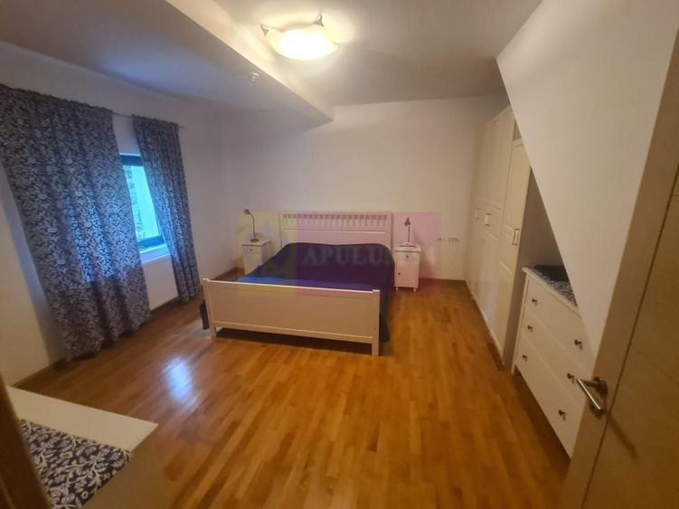 Vila de vanzare cu 6 camere in Cornu (teren 6.600 mp) - 24