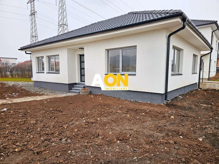 Casa 3 camere, mobilata, utilata, 452 mp teren, Alba - Micesti - 1