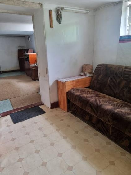 Proprietate spre vanzare,  formata din 2 case suprafata totala 440 mp - 12