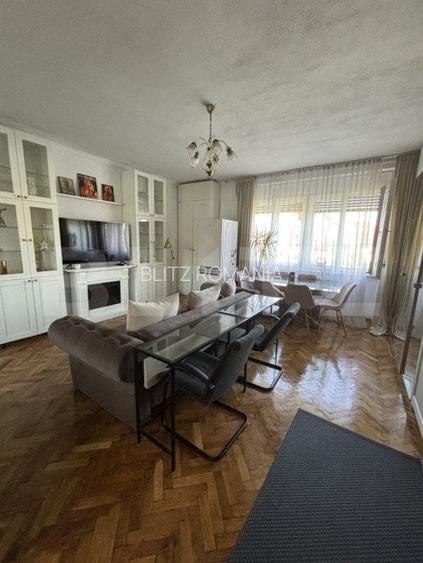 Apartament deosebit intr-o cladire istorica, ultracentral - un camin elegant si Apartament deosebit intr-o cladire istorica, ultracentral - un camin elegant si