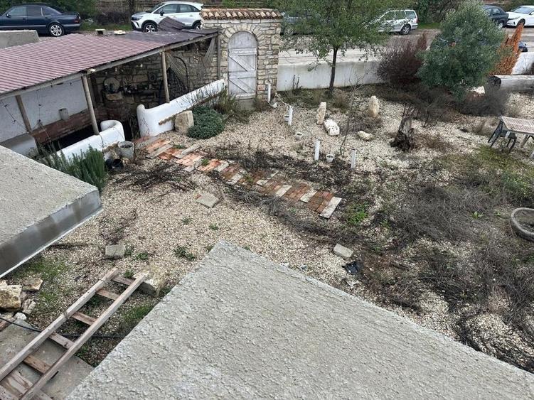 2 Mai - la 4 minute de plaja - pensiune 8 camere, finalizata 60% - 17