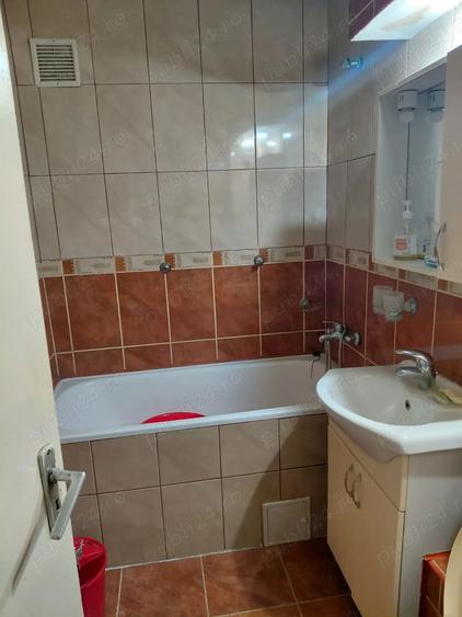 Apartament 2 Camere de vanzare, Calea Traian - 2