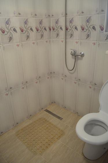 Casa de locuit 5 camere ,mobilata si utilata-Busteni - 7