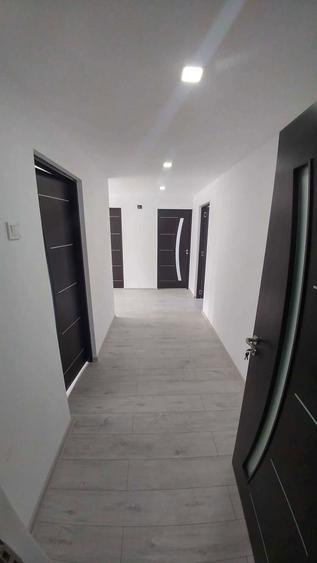Casa de vanzare Salceni la 25 km Barlad - 5